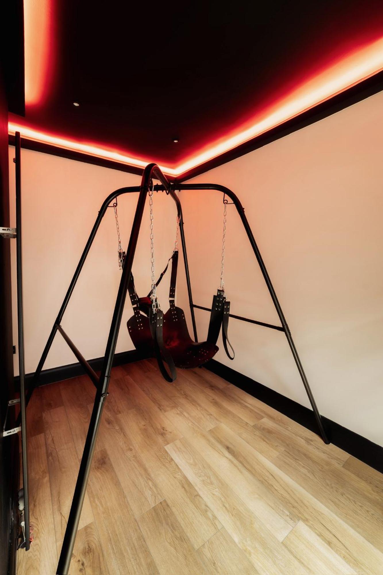 Casa Amor - Kinky Adult Only Stoke-on-Trent ภายนอก รูปภาพ